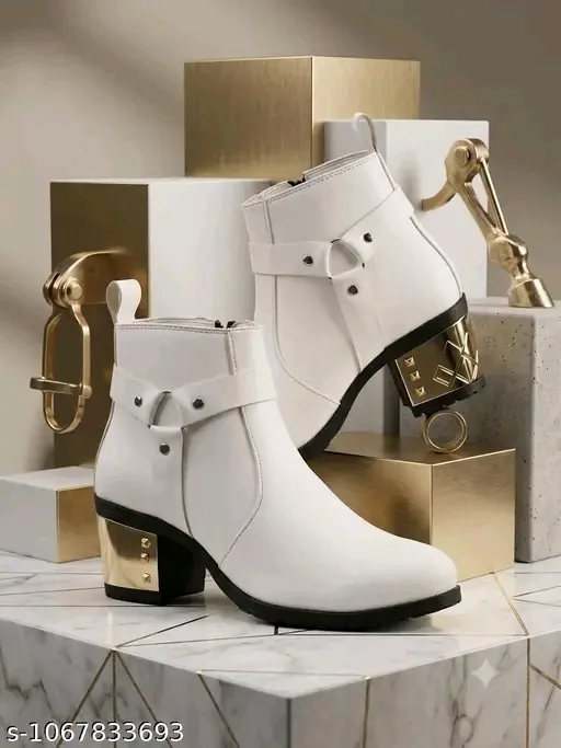 Women chelsea Boot 👢