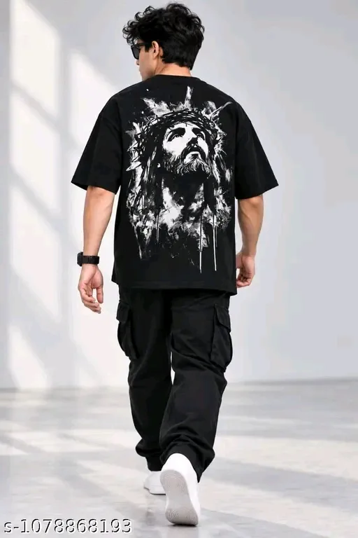 Black t shirt oversized 3