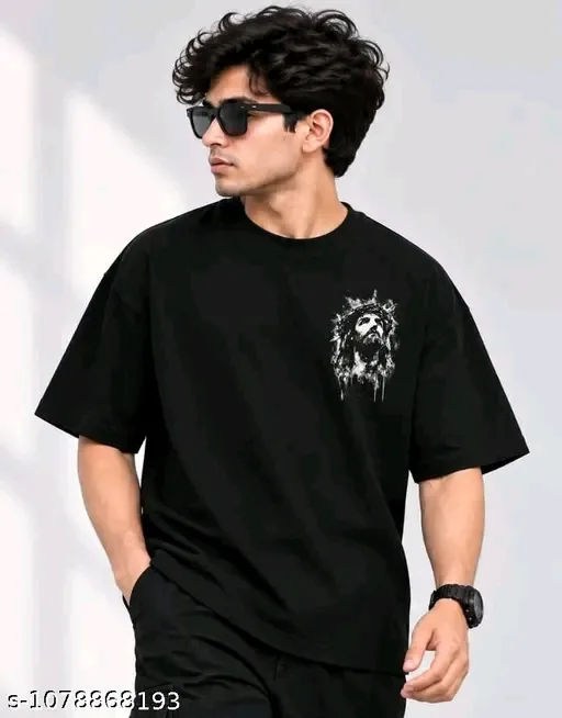 Black t shirt oversized 2